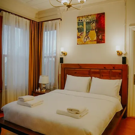 فندق Leila Mansion تِكيِرداغ
