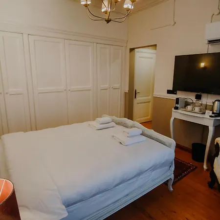 Leila Mansion Hotel *